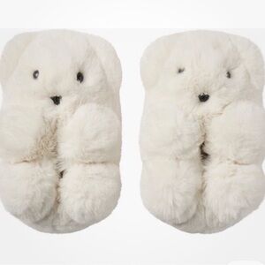 Skims Teddy Bear Slippers White Size 10 Brand New in Original Packaging $100.